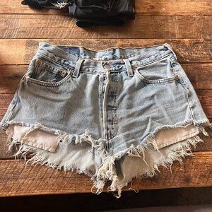 Vintage Levi's 501 Cut-Off Jean Shorts with Distressed Hem - Perfect for Summer